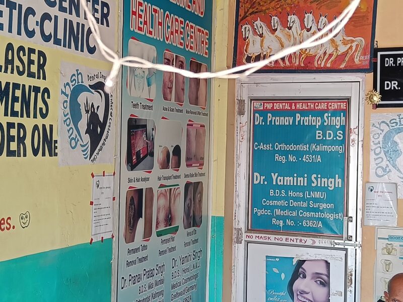 Dentist Dr yamini Singh and dr pranav Pratap singh