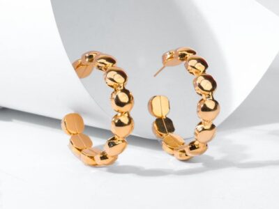 7 types of earrings every woman should have in her jewelry box