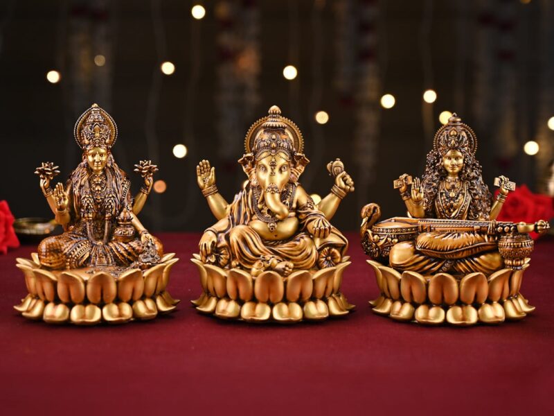 Shop Maa Saraswati Murti | Handcrafted Goddess Saraswati Idol Online – The Artarium