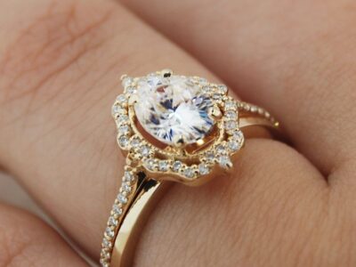 Charming Legacy: Oval Antique Engagement Ring