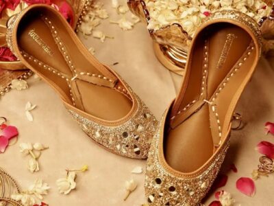 Handcrafted Bridal Juttis for Brides