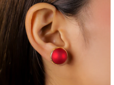red earrings for women