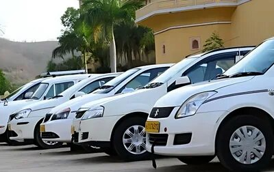 Book the best rent a car in Karachi with Move Me. Affordable self-drive and chauffeur-driven cars for weddings, business, and daily travel with reliable service. Call Now +92 332 2929688.
