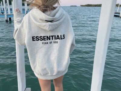 Essential Hoodie