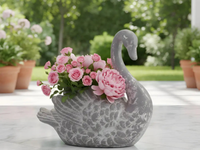 Enchanting Grace - Swan Planter