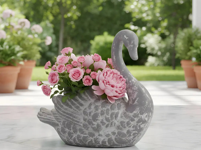 Enchanting Grace - Swan Planter