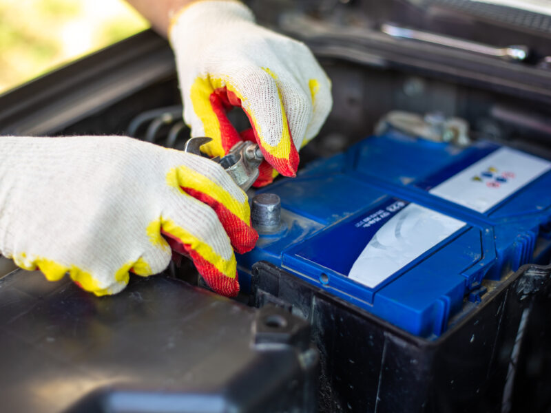 Why should I choose Peninsular Motors as my car mechanic in Logan?