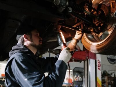 Logbook servicing Melbourne - Carnegie Automotive